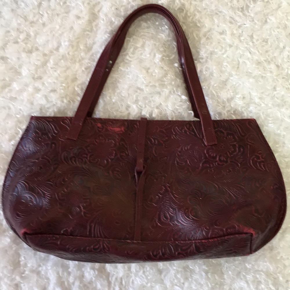 Victoria Secret vinyl Tooled handbag. Bordeaux